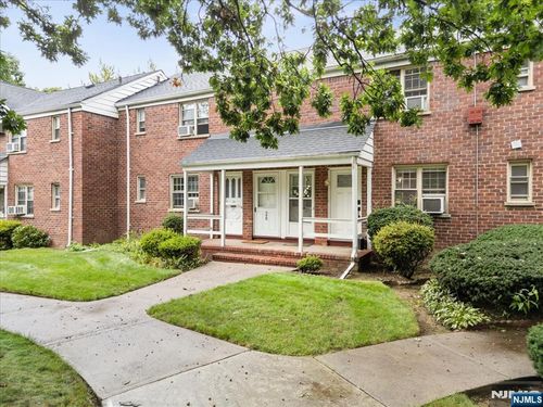 1267 Anderson Ave, Fort Lee, NJ, 07024-1779 | Card Image
