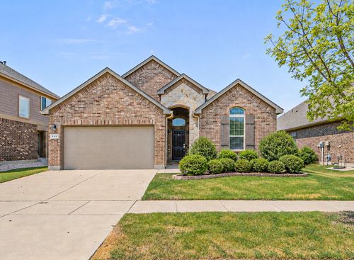 821 Falcon Rd, Argyle, TX, 76226-2063 | Card Image
