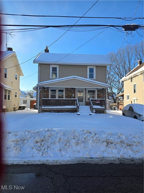 980 Neptune Ave, Akron, OH, 44301-1533 | Card Image