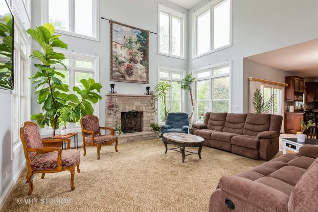 316 Juliana Ln, House other with 6 bedrooms, 5 bathrooms and 3 parking in Bloomingdale IL | Image 5