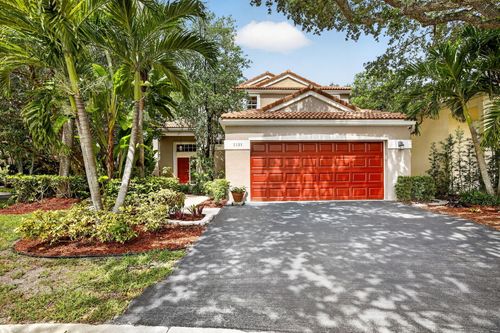 1131 Nw 108th Ave, Plantation, FL, 33322-7822 | Card Image