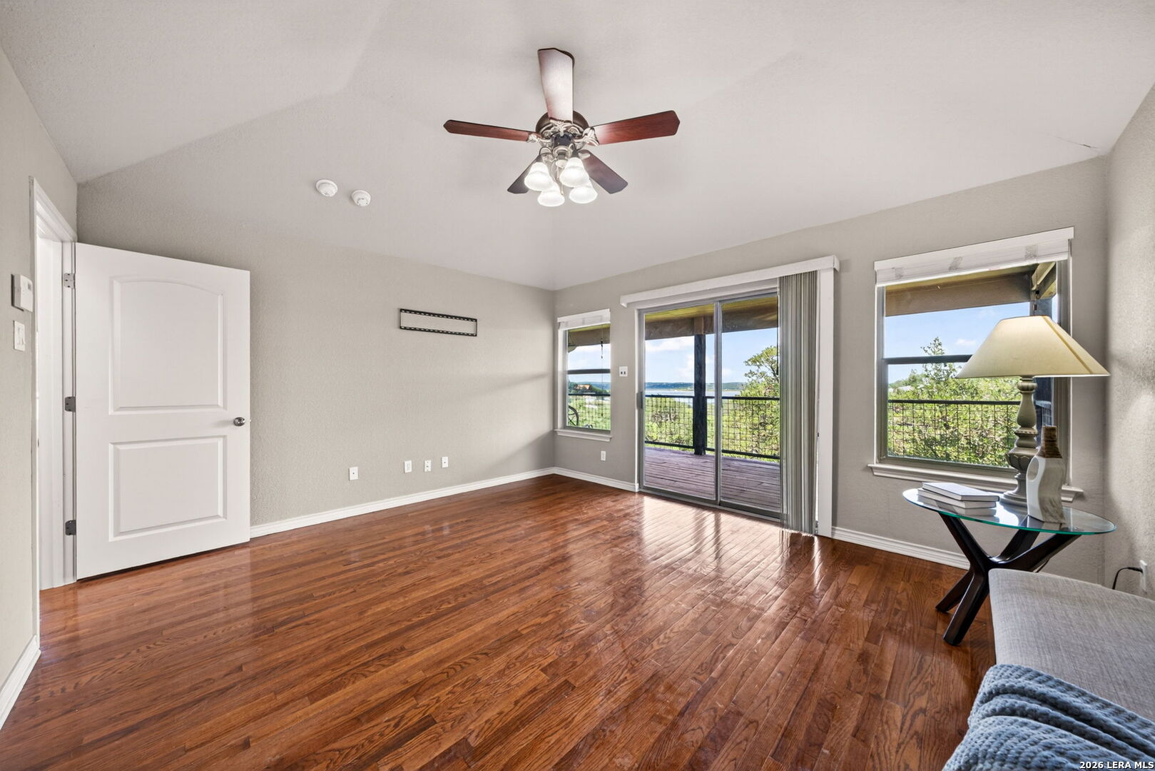 Residential in Canyon Lake 5