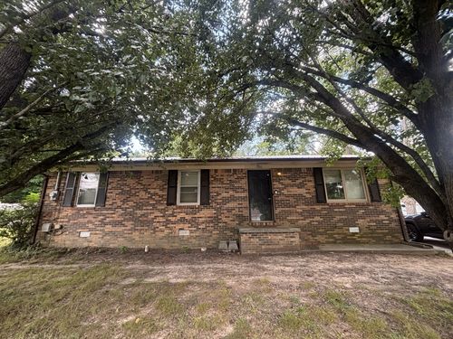 706 S Spring St, Manchester, TN, 37355-1936 | Card Image