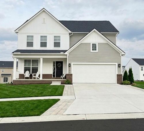 251 Quartz Way, White Lake, MI, 48386 | Card Image