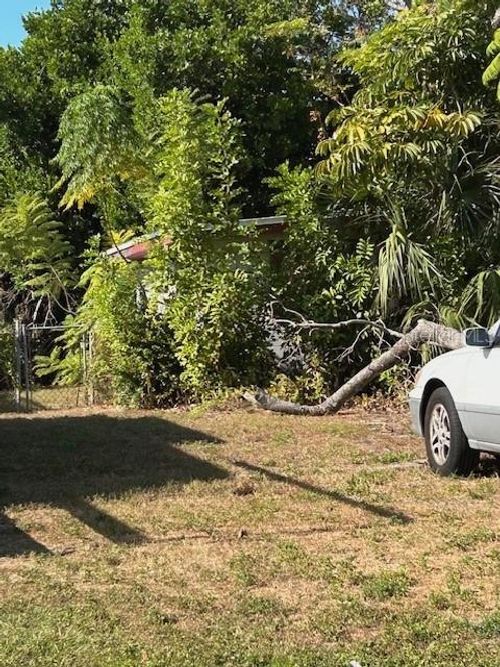 9142 Suncrest Blvd, SEMINOLE, FL, 33777-3026 | Card Image