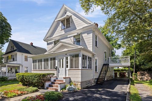 4501 Lake Avenue, Rochester, NY, 14612 | Card Image