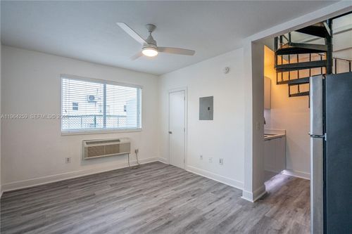 apt-6-7315 Carlyle Ave, Miami Beach, FL, 33141-2606 | Card Image