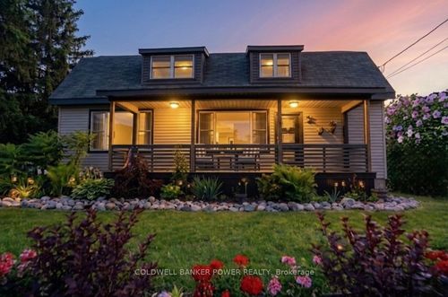 32 Ann St, Arkona, ON, N0M1B0 | Card Image