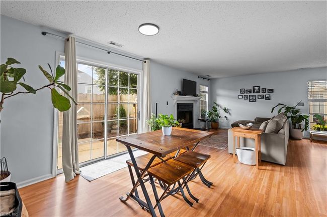 4592 Genoa Cir, House attached with 2 bedrooms, 3 bathrooms and null parking in Virginia Beach VA | Image 5