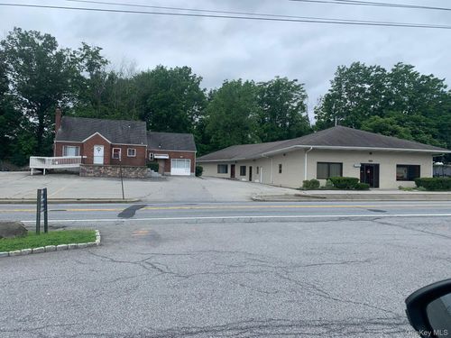 3and4-193 S Plank Rd, Newburgh, NY, 12550-3037 | Card Image