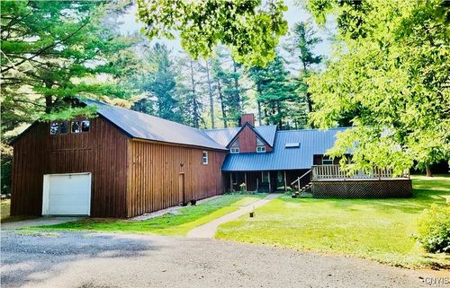 32702 Old Town Springs Rd, Chaumont, NY, 13622-3200 | Card Image