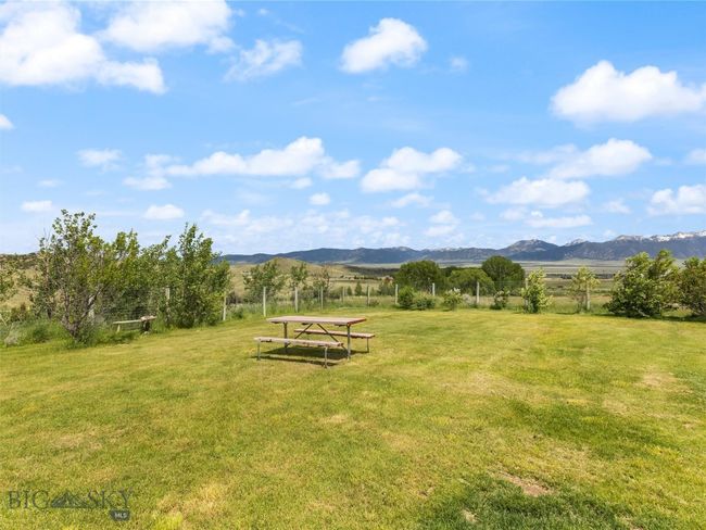 106 Two Bumps Loop E, House other with 3 bedrooms, 2 bathrooms and null parking in Ennis MT | Image 42