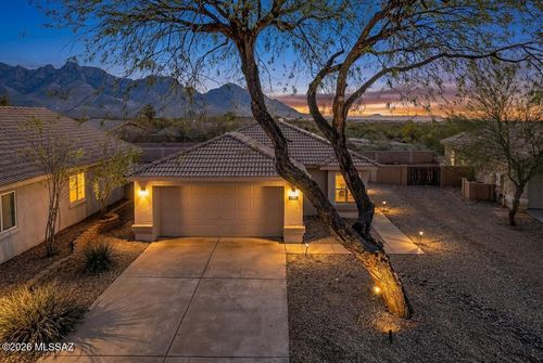 2152 E Tabular Pl, Oro Valley, AZ, 85755-1906 | Card Image