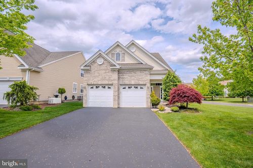 2 Diamond Spring Dr, Monroe Twp, NJ, 08831-7950 | Card Image