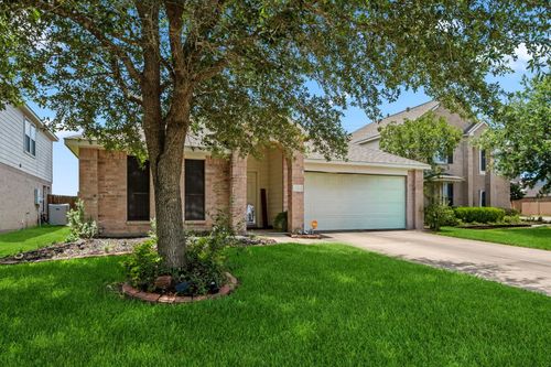2419 Alcove Foster Ct, Fresno, TX, 77545-8186 | Card Image