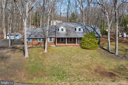 4 Lee Ct, Wrightstown, NJ, 08562-2001 | Card Image
