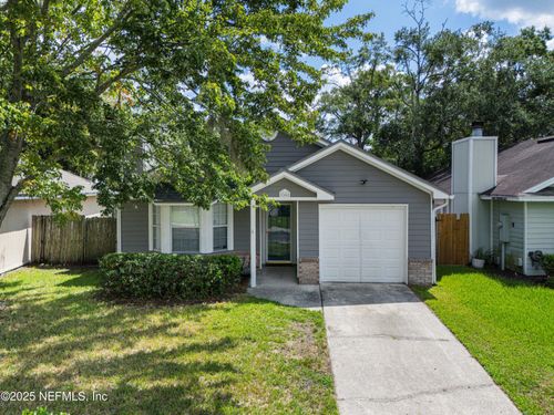 11461 Mandarin Glen Cir E, JACKSONVILLE, FL, 32223-7835 | Card Image