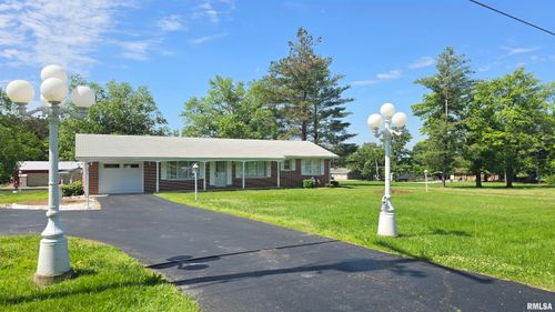 2110 Raleigh Rd, Eldorado, IL, 62930-3411 | Card Image