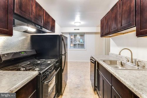 5340 C St Se, WASHINGTON, DC, 20019-6387 | Card Image