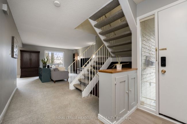 26 Monterey Ave, House other with 4 bedrooms, 2 bathrooms and 3 parking in Brampton ON | Image 4