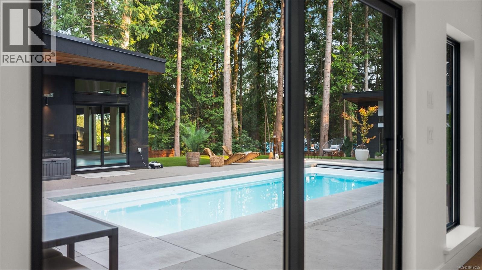 Residential in North Saanich 5