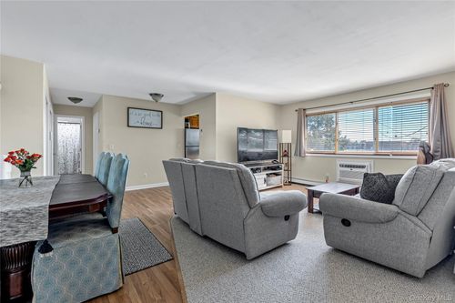 apt-8b-2423 Union Blvd, Islip, NY, 11751-3111 | Card Image