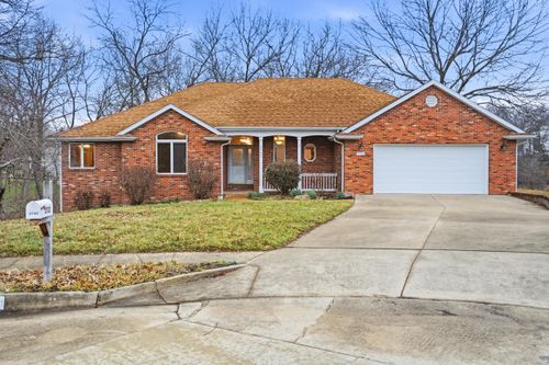 2702 Post Oak Dr, Columbia, MO, 65203-6710 | Card Image