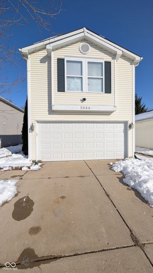 2844 Redland Ln, Indianapolis, IN, 46217-7140 | Card Image