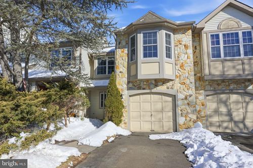 43 Birch Ct, NEWTOWN, PA, 18940-9231 | Card Image