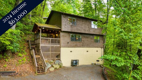 937 Ski Mountain Rd, Gatlinburg, TN, 37738-3905 | Card Image