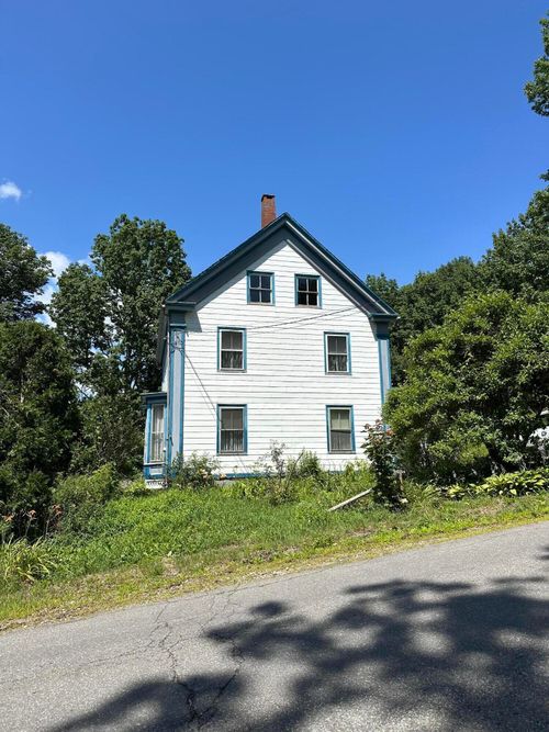 24 Old Route 1, Waldoboro, ME, 04572 | Card Image