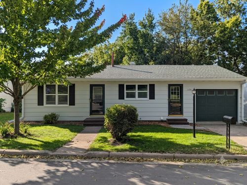 124 N 3rd St, Le Sueur, MN, 56058-1828 | Card Image