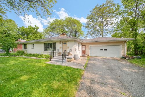 2618 Greencliff Dr, East Lansing, MI, 48823-3826 | Card Image