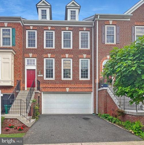 12003 Ashford Green Dr, FAIRFAX, VA, 22030-6186 | Card Image