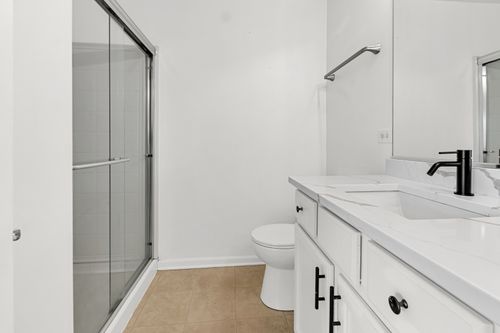 c-7515 Savoy Ln, Bridgeview, IL, 60455-5501 | Card Image