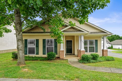 141 Dimaggio Dr, Springfield, TN, 37172-4048 | Card Image