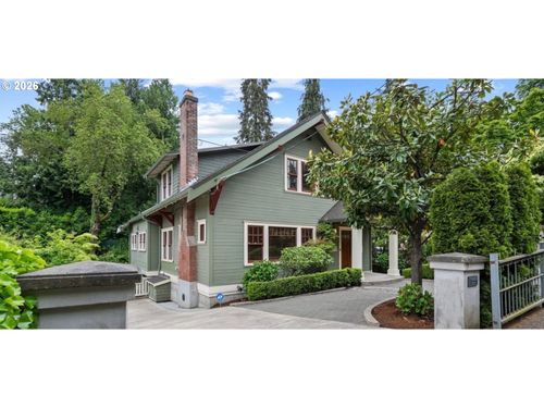 2328 Sw Broadway Dr, Portland, OR, 97201-1607 | Card Image