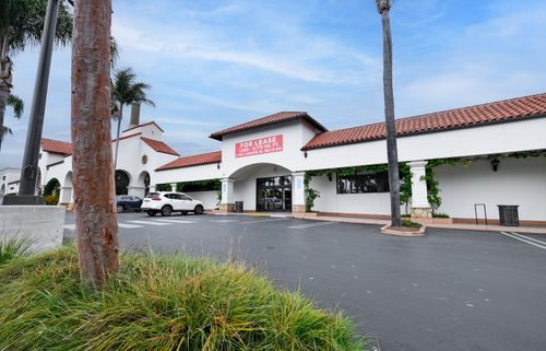 35 S Milpas St, Santa Barbara, CA, 93103-3305 | Card Image