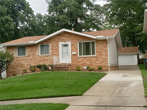 5621 Andover Blvd, Garfield Heights, OH, 44125-3503 | Card Image