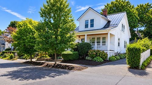 53 Aberdeen Rd, Milton, MA, 02186-1101 | Card Image
