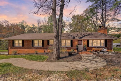 6244 Corntassel Ln, Roanoke, VA, 24018-5622 | Card Image