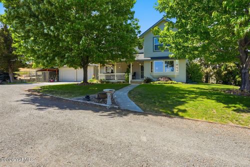 530 Wakatak Rd, Yakima, WA, 98908 | Card Image