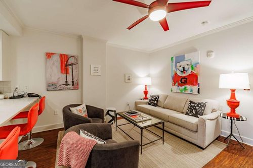 apt-714-250 W Broad St, Athens, GA, 30601-4818 | Card Image