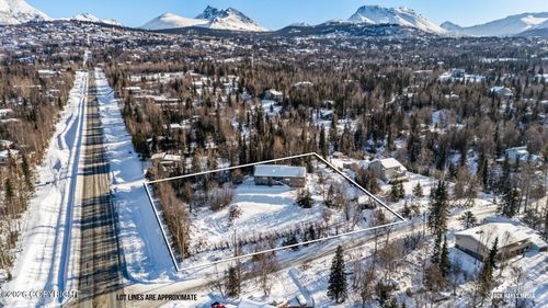 6640 Omalley Rd, Anchorage, AK, 99507-7056 | Card Image