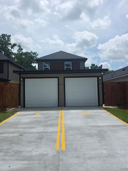 b-8414 Sandra St, Houston, TX, 77016-5948 | Card Image