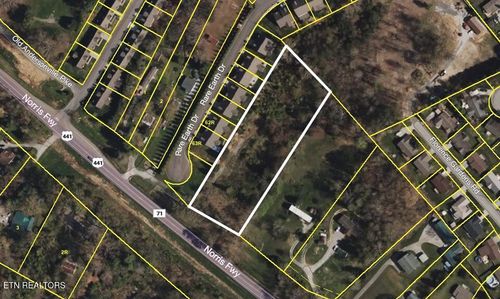 8216 Norris Fwy, Knoxville, TN, 37938-2923 | Card Image