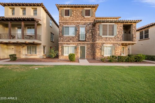 3634 E Horace Dr, Gilbert, AZ, 85296-2861 | Card Image
