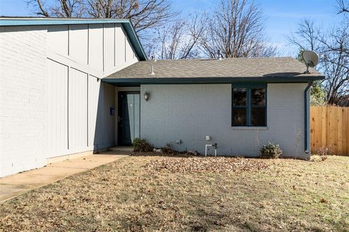 809 Rye Rd, Norman, OK, 73072-4151 | Card Image