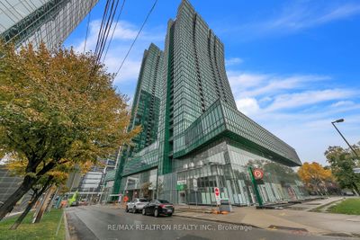 804 - 11 Bogert Ave, Condo with 1 bedrooms, 1 bathrooms and 1 parking in North York ON | Image 1