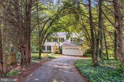 10224 N Hampton Ln, Fredericksburg, VA, 22408-5513 | Card Image